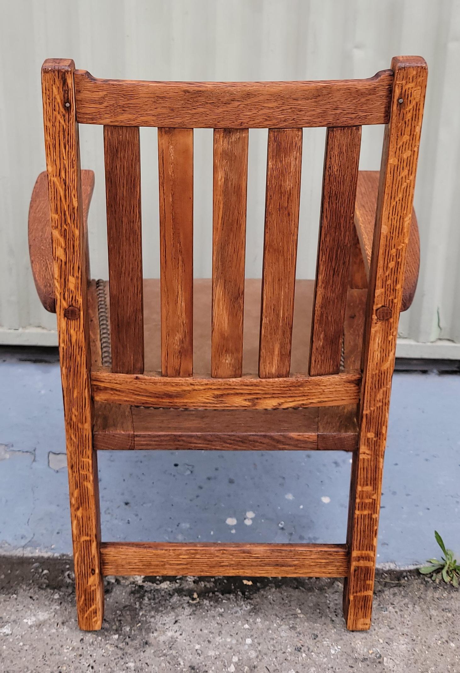 American 1920s Wooden Arts And Crafts Childs Chair with Leather Seat For Sale