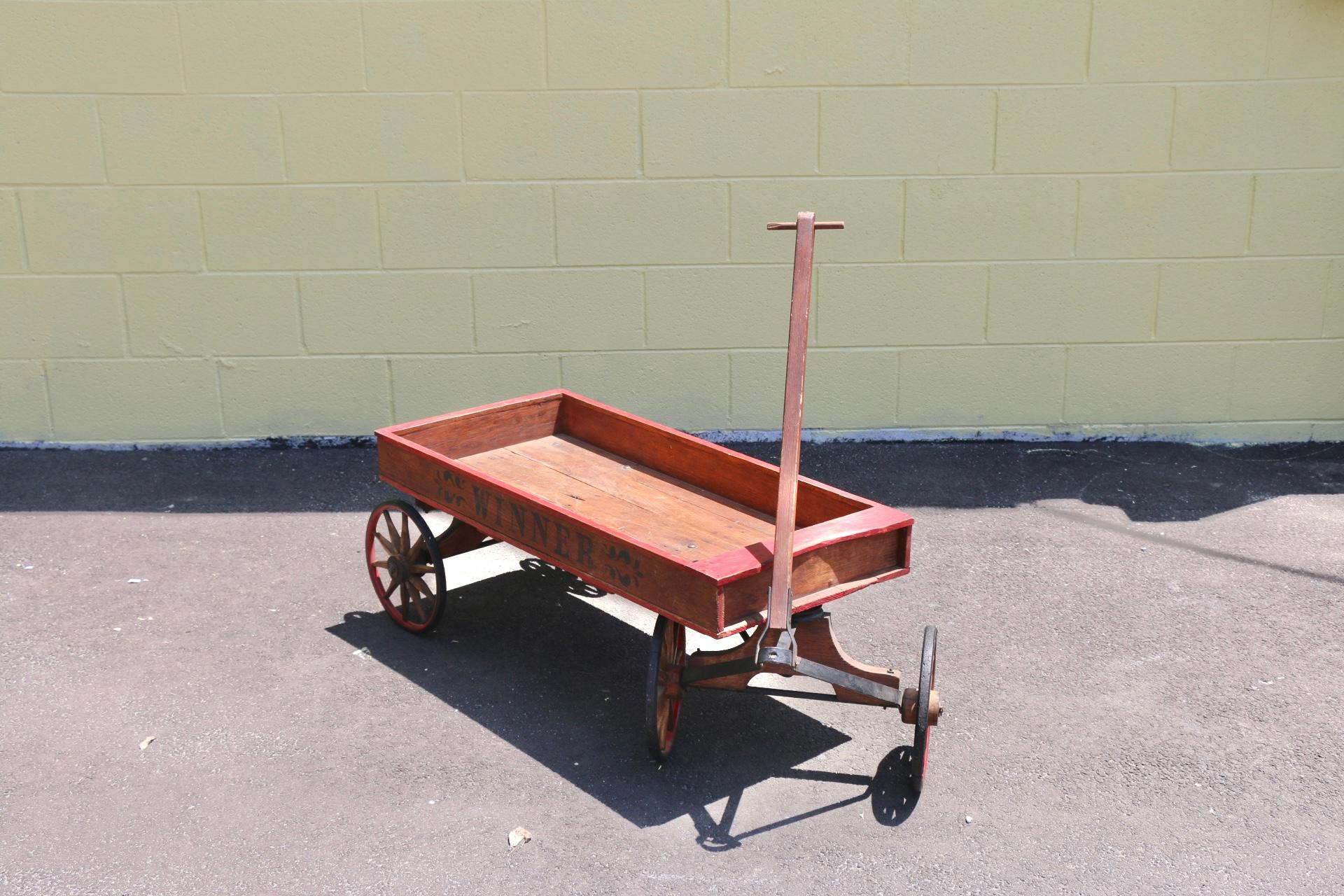 1920’s Wooden Wagon In Good Condition In North Hollywood, CA