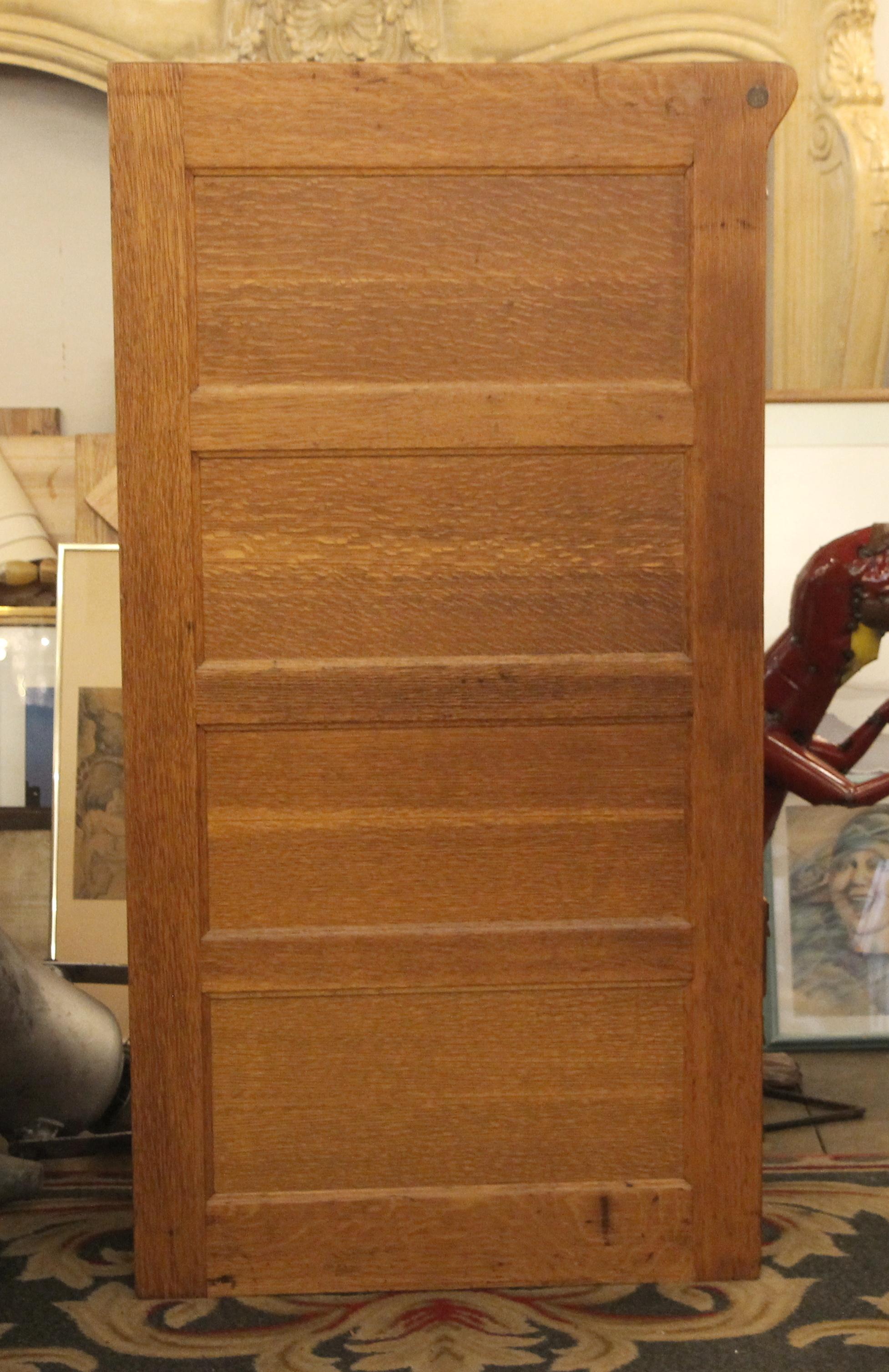 1920s Yawman and Erbe Oak Card Catalogue with 10 Drawers and Brass