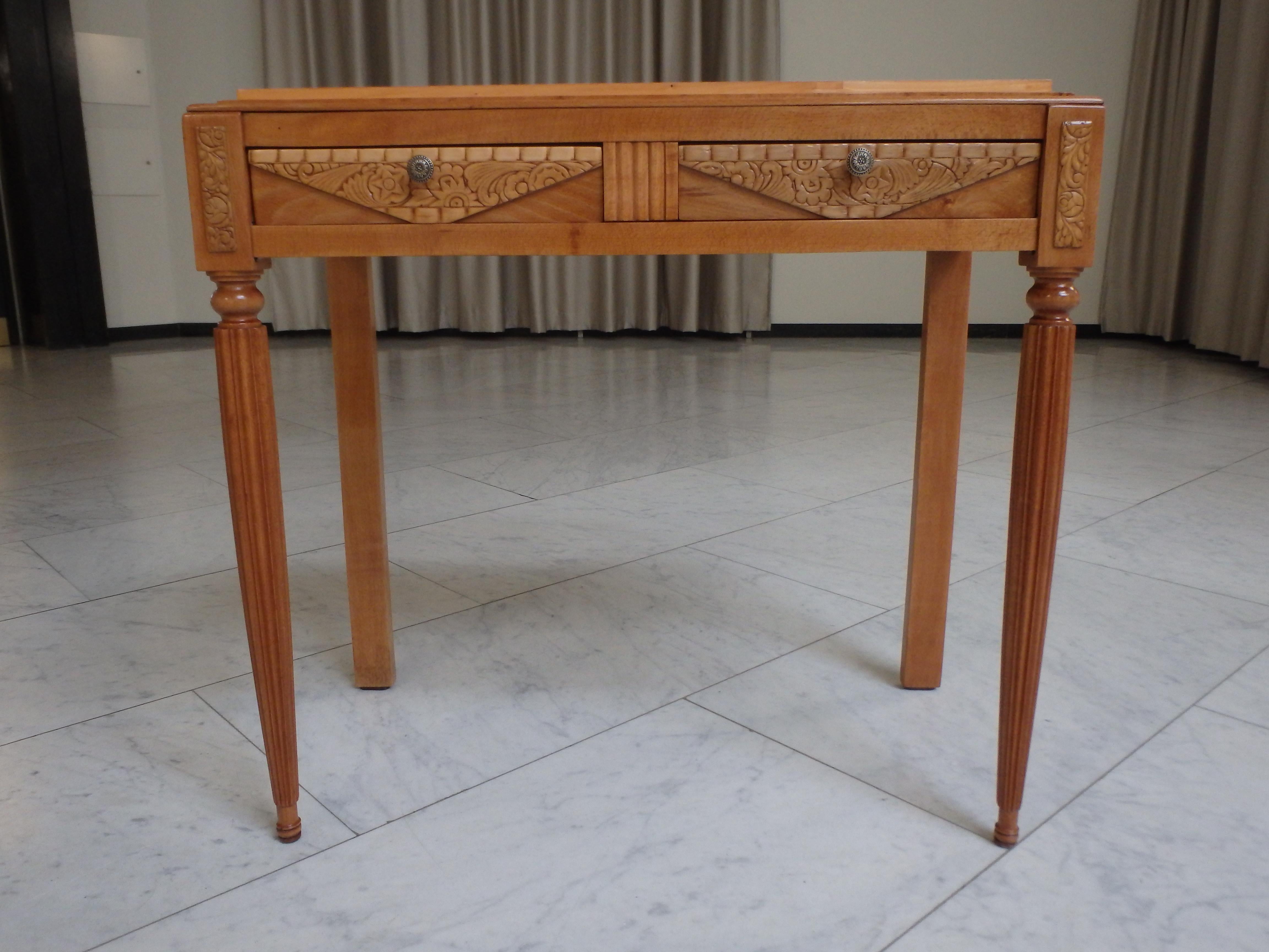 1920thies birch with cubistic carved flowers vanity , console or writing desk For Sale 6