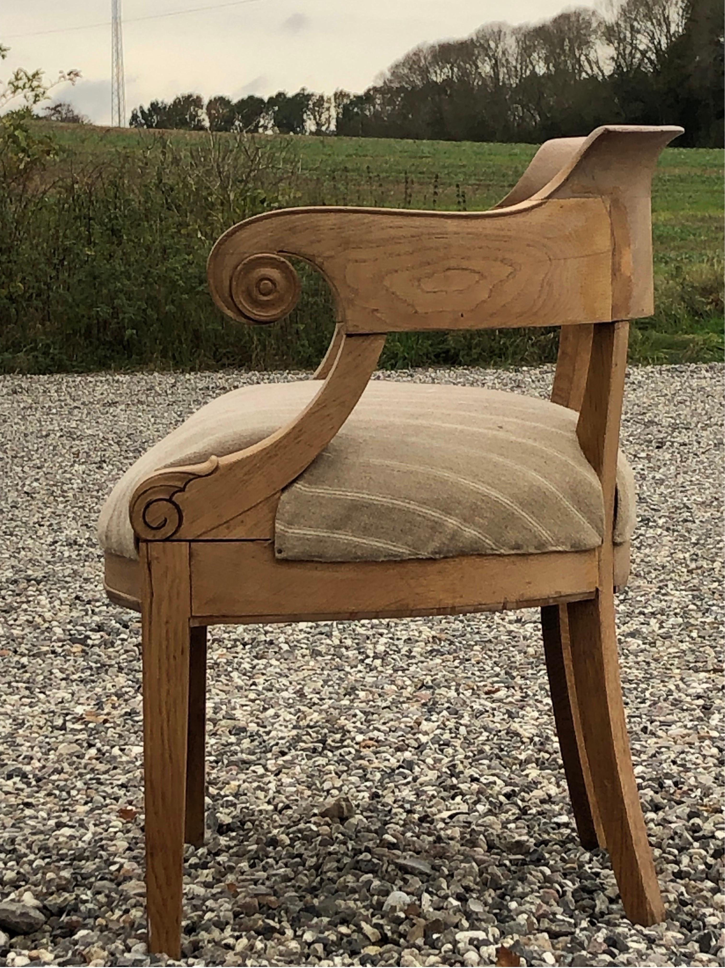 Danese Poltrona in quercia da ebanisteria danese degli anni '20 in vendita