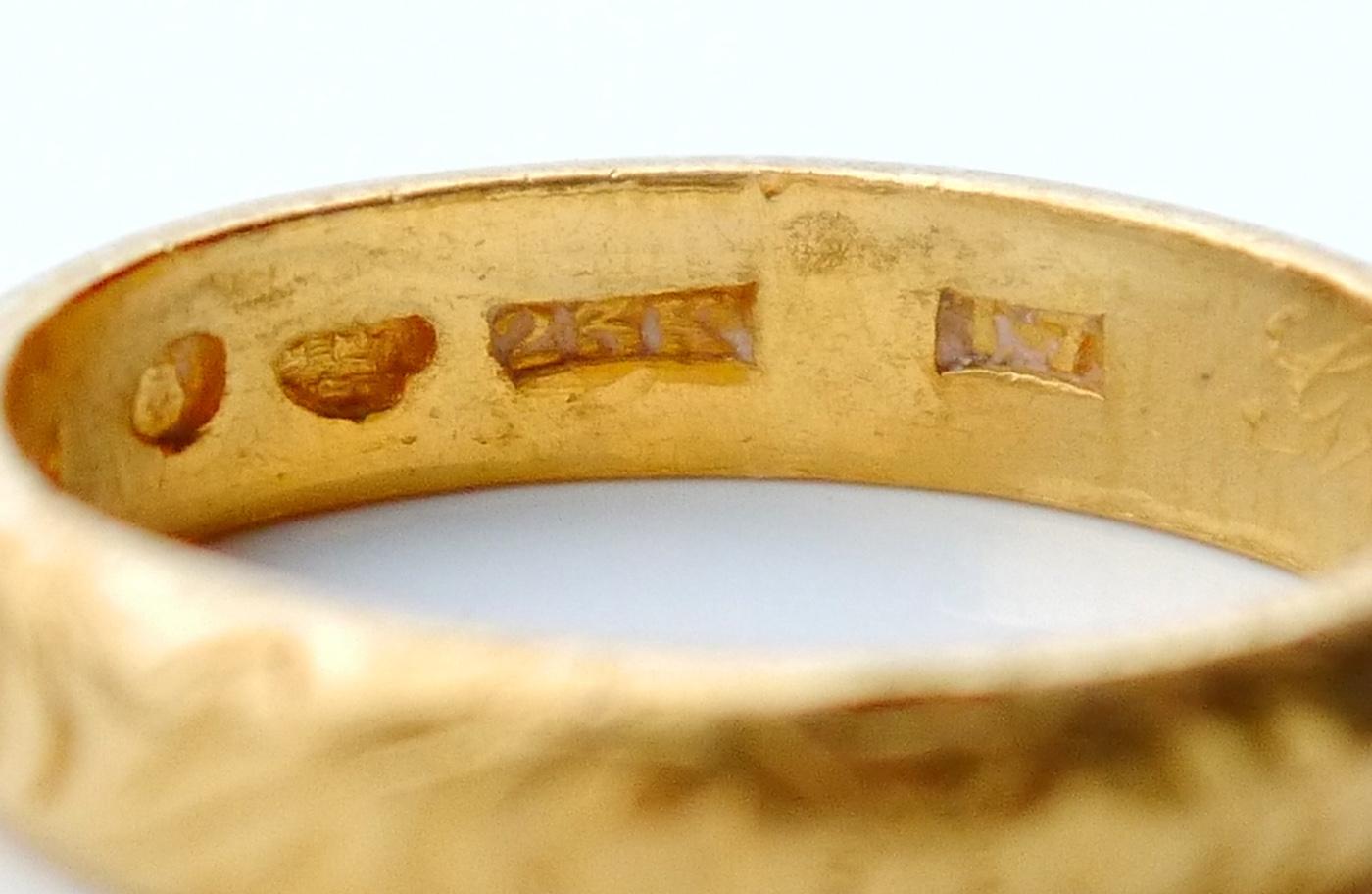 1921 Greta's Wedding Ring solid 23K Gold Ø US 5.5/ 5.6gr For Sale 4