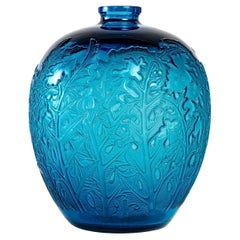 1921 Rene Lalique Acanthes Vase in Electric Blue Glass