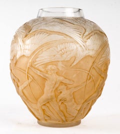 1921 René Lalique Archers Vase Glass with Sepia Patina Men Arrows Hunt