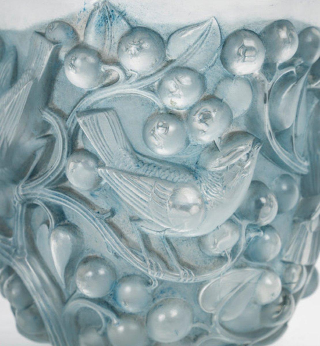 French 1921 René Lalique - “Avallon” Vase For Sale
