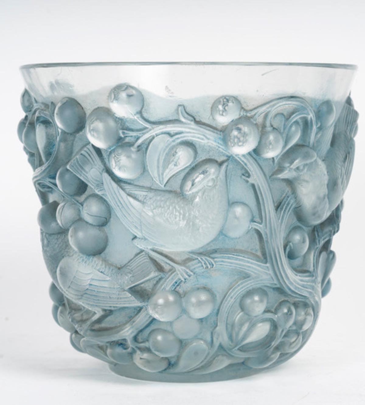 1921 René Lalique - “Avallon” Vase In Excellent Condition In SAINT-OUEN-SUR-SEINE, FR