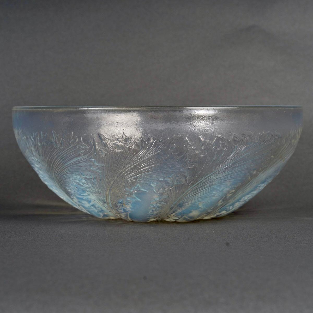 Art Déco 1921 René Lalique - Ciotola Chicoree Chicory in vetro opalescente in vendita