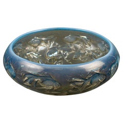 1921 René Lalique Bowl Cyprins Fishes Opalescent Glass