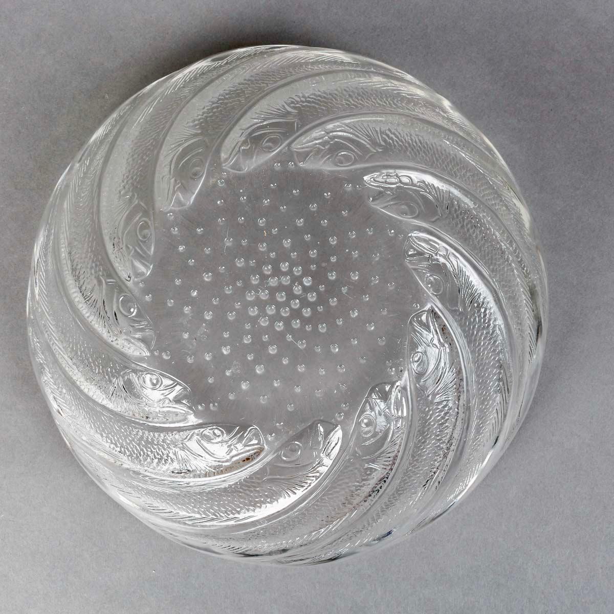 European 1921 René Lalique - Bowl Poissons - Fishes Clear Glass For Sale