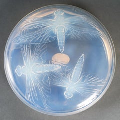 1921 René Lalique Boîte à Libellules Opalescent, Libellules