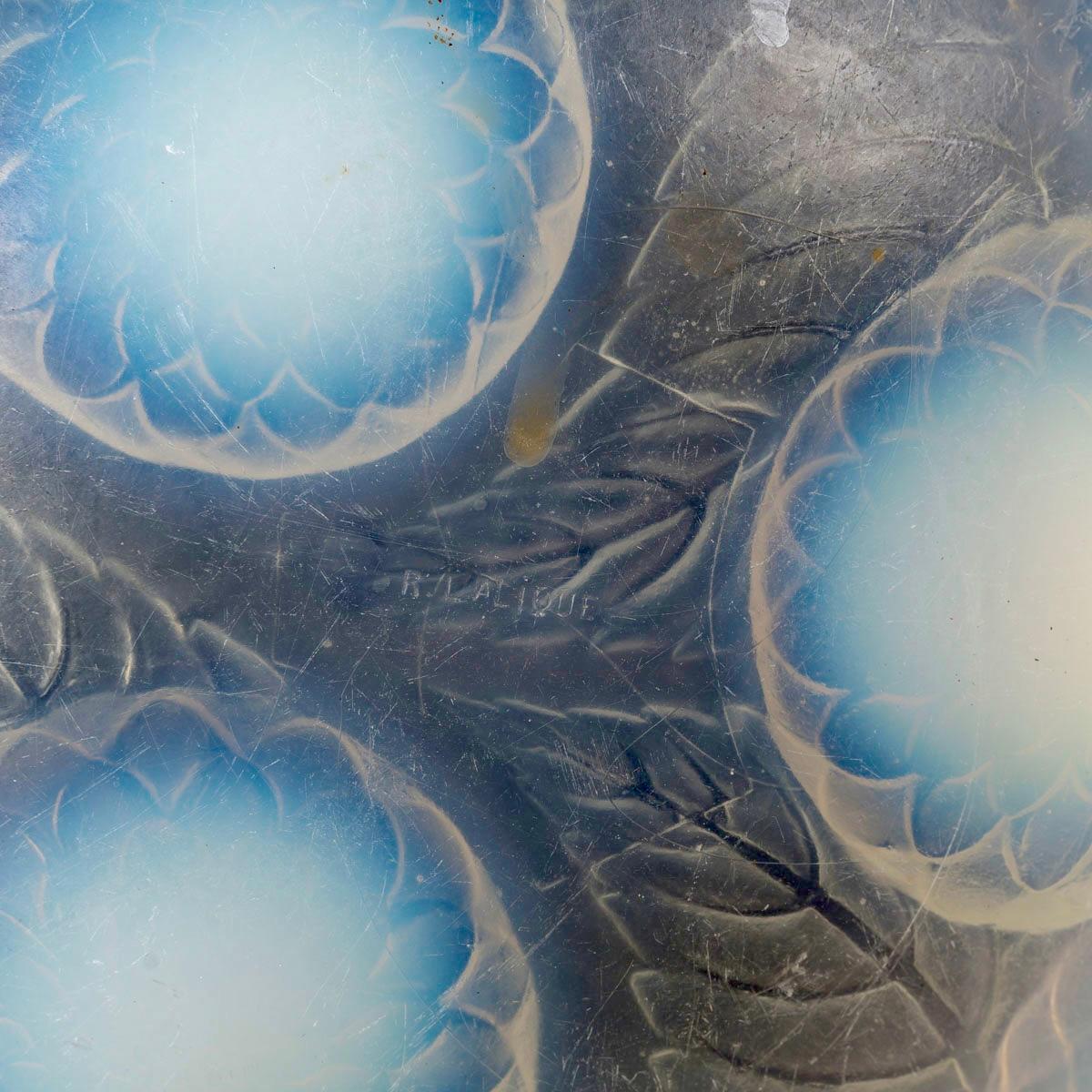 Early 20th Century 1921 Rene Lalique - Lamp Dahlias Opalescent Glass & Nickeled Bronze