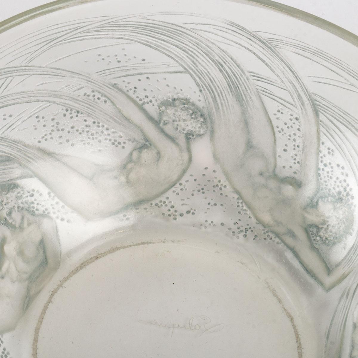 Art Deco 1921 René Lalique Ondines Bowl Clear Glass Blue Patina, Swimming Mermaid