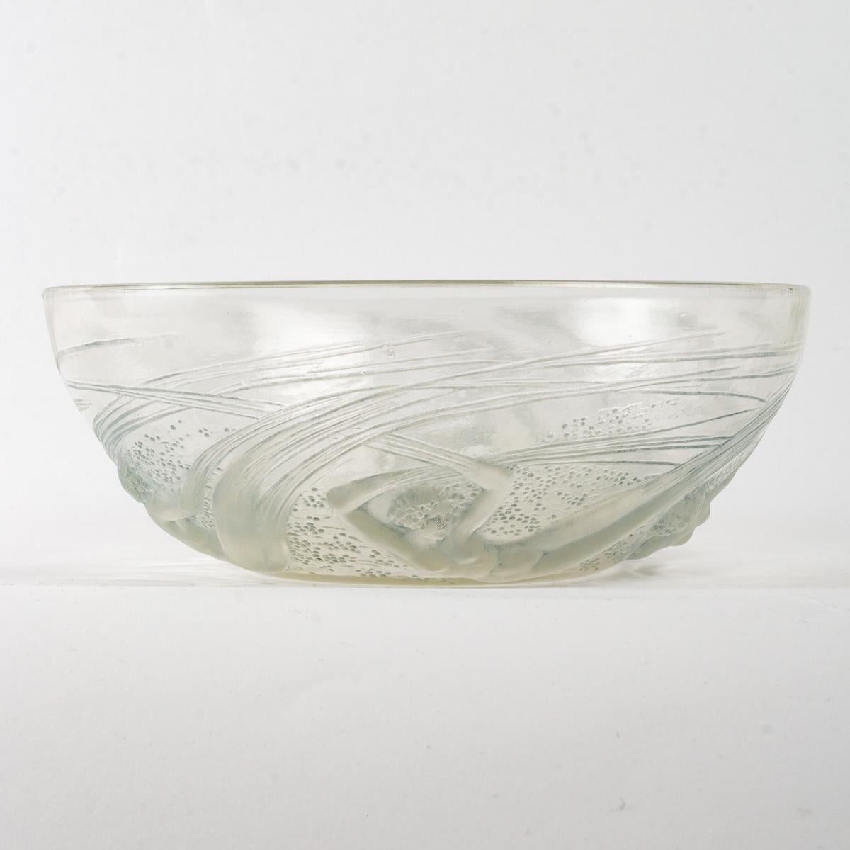 French 1921 René Lalique Ondines Bowl Clear Glass Blue Patina, Swimming Mermaid