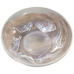1921 René Lalique Ondines Bowl Opalescent Glass, Swimming Mermaid