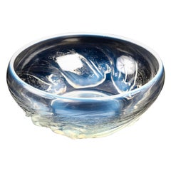 1921 René Lalique Ondines Bowl Opalescent Glass, Swimming Mermaids
