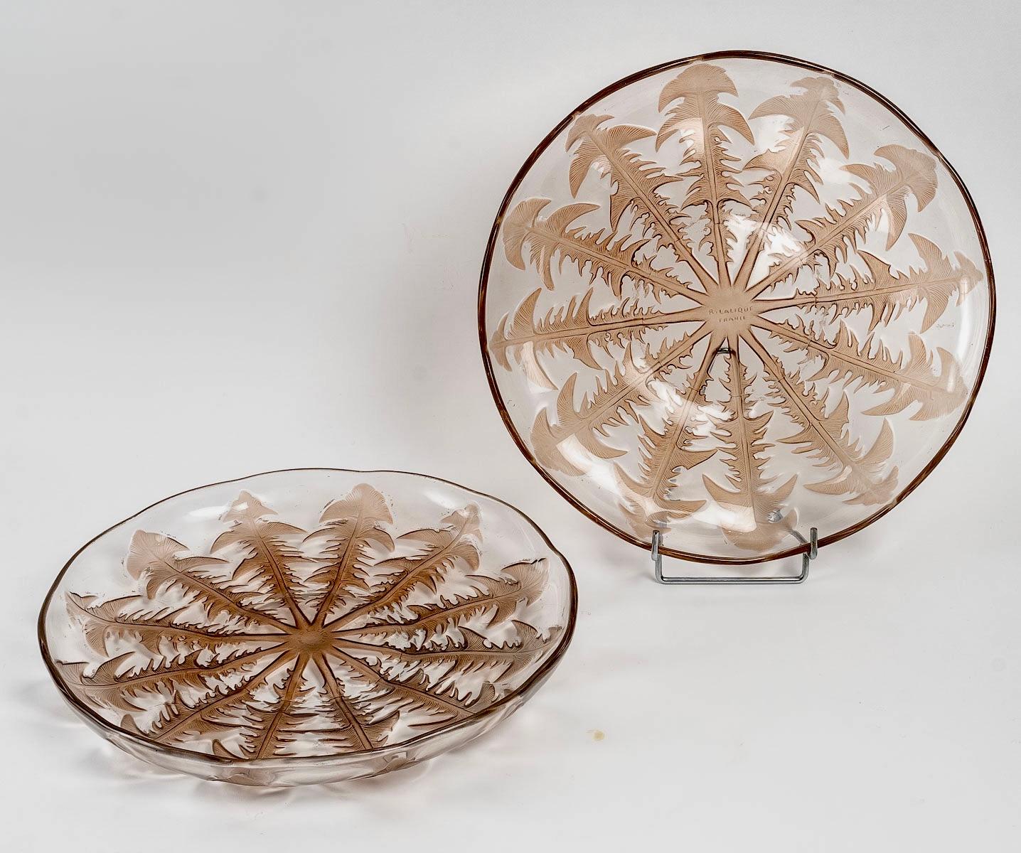 Pair of plates, dishes 