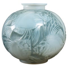 1921 René Lalique Poissons Vase Cased Opalescent Glass Blue-Grey Stain, Fishes