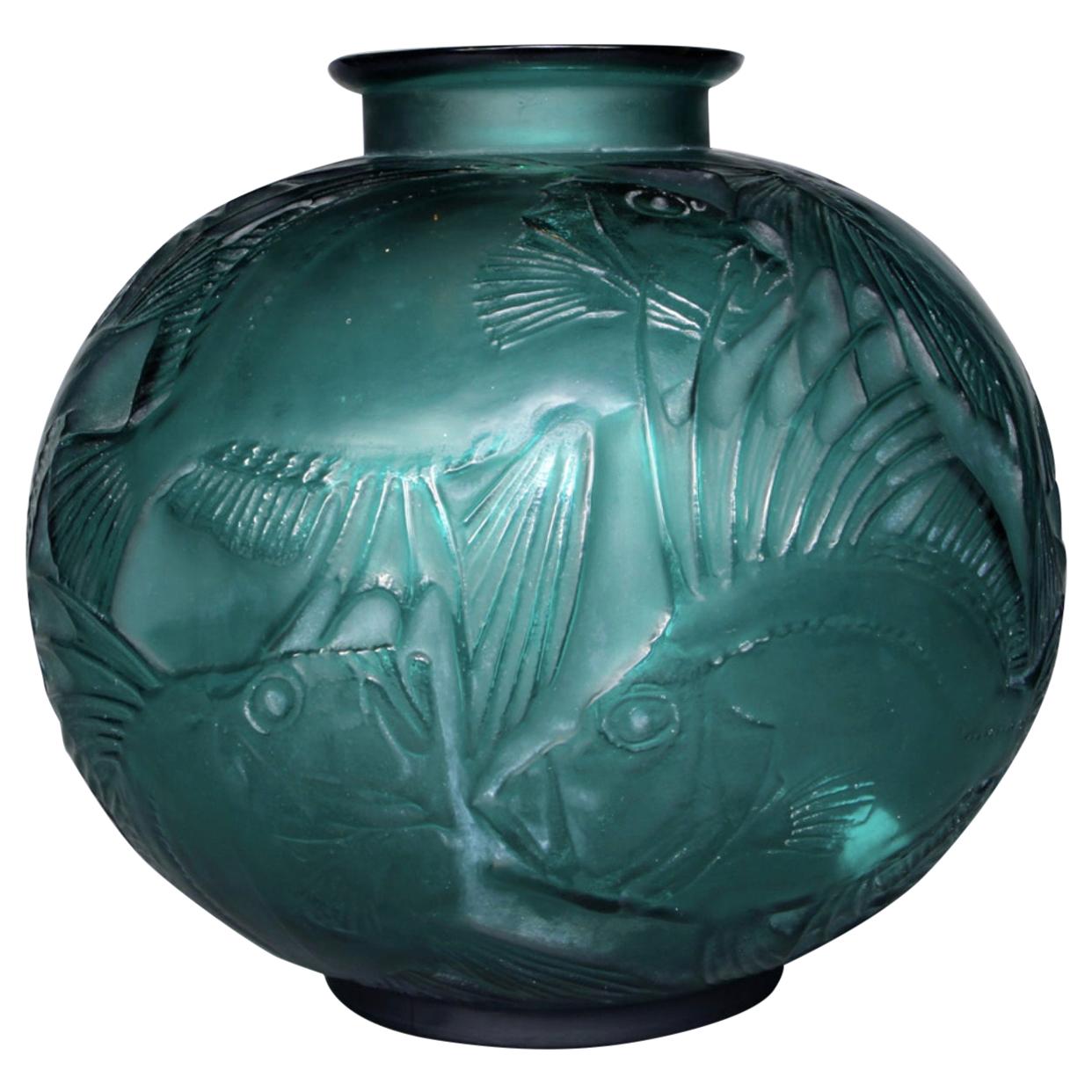 1921 René Lalique Poissons Vase Tale Green Glass