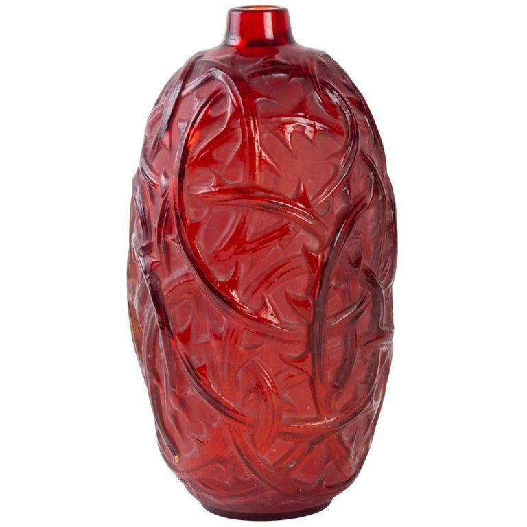 1921 René Lalique Ronces Vase in Red Glass with White Stain For Sale at  1stDibs