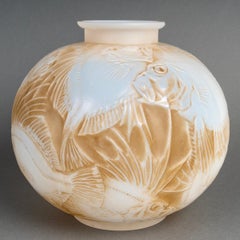1921 René Lalique Vase Poissons Cased Opalescent Glass Sepia Patina Fishes