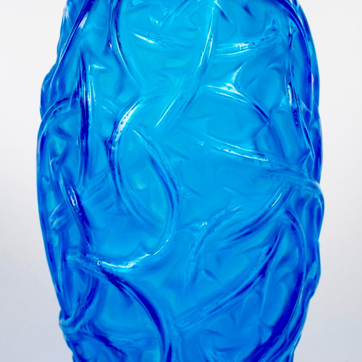 Molded 1921 René Lalique - Vase Ronces Electric Blue Glass with White Patina