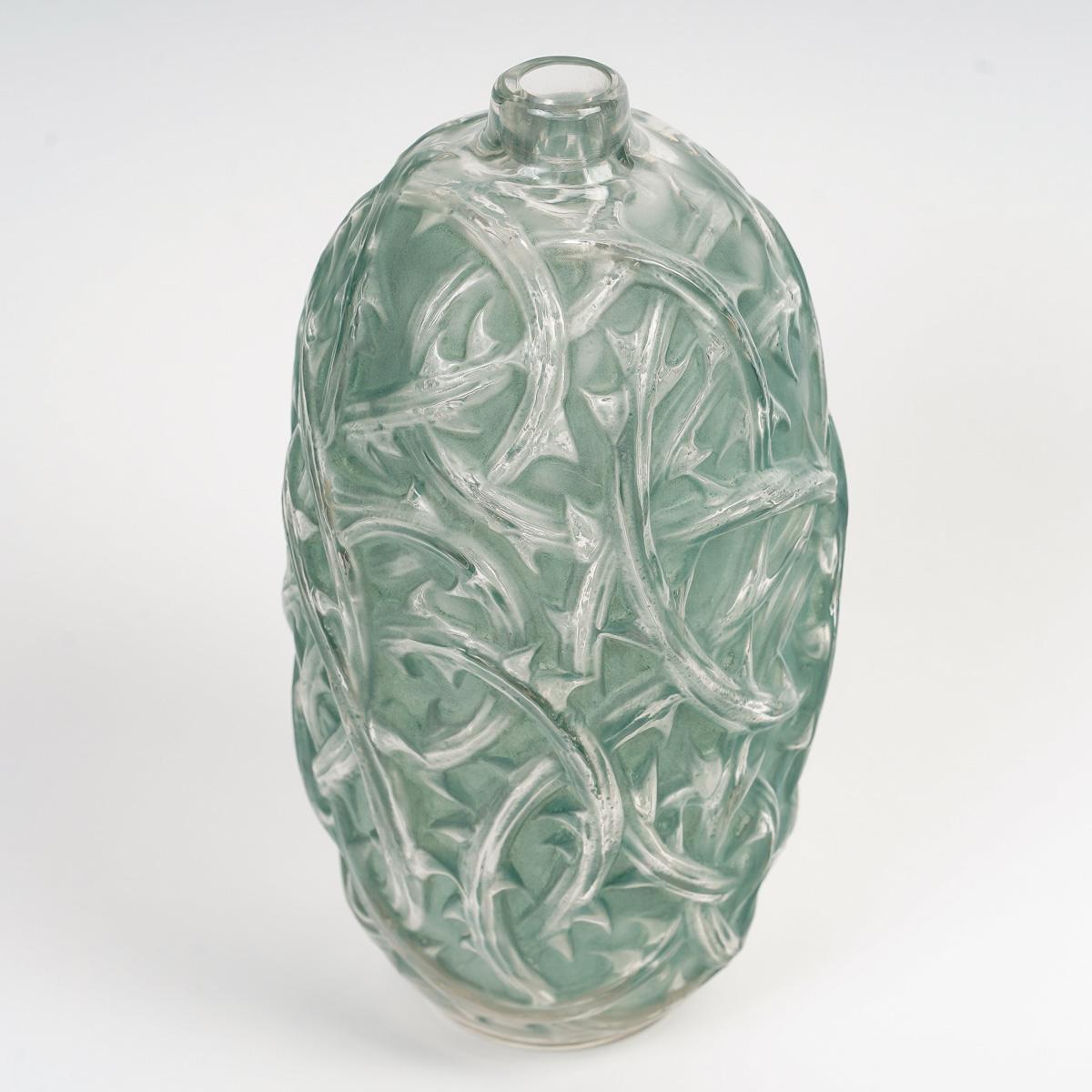 French 1921 René Lalique Vase Ronces in Clear & Frosted Glass with Green Patina