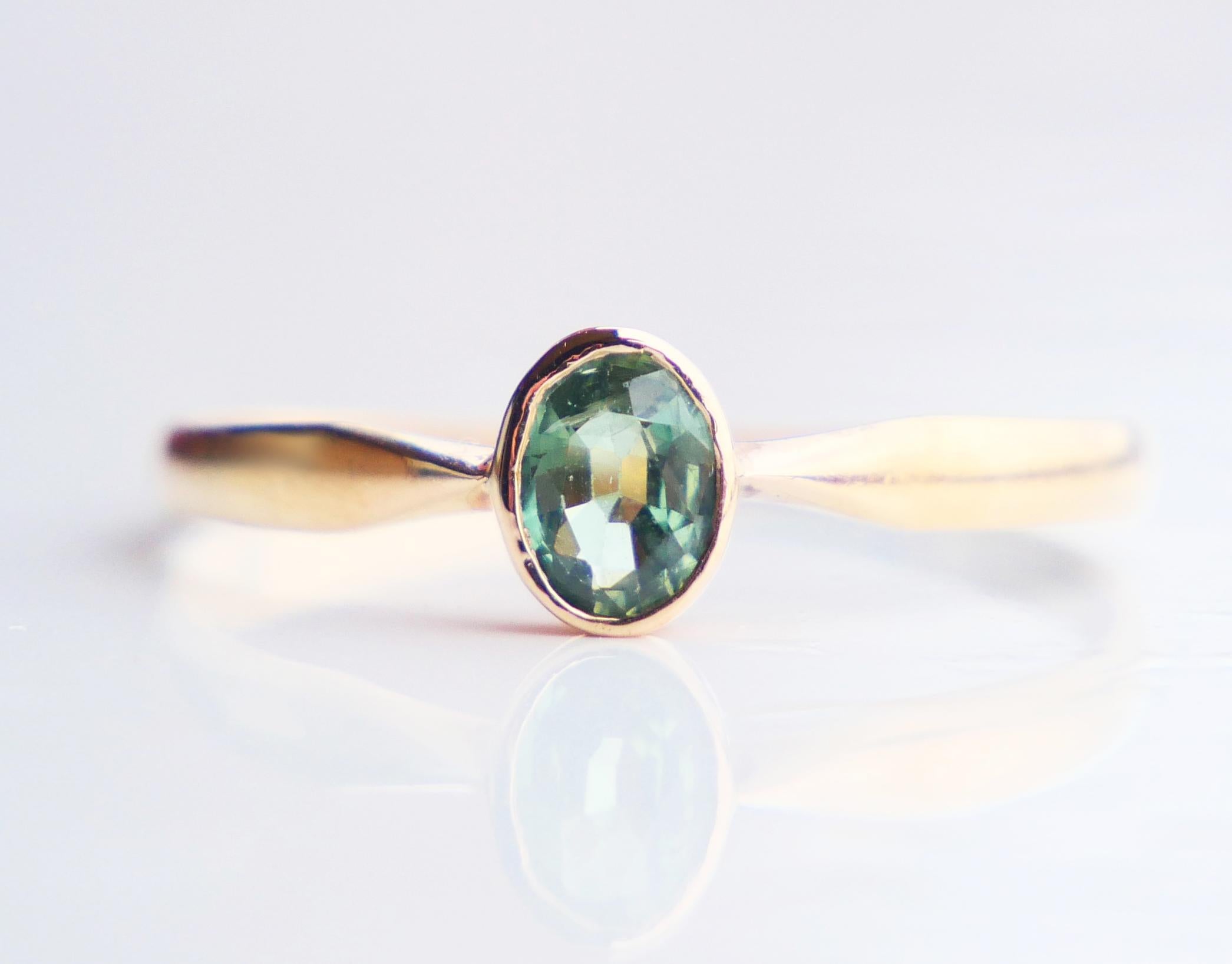 1921 Ring natural 0.5ct Green Sapphire solid 18K Gold ØUS8 / 1 gr For Sale 3