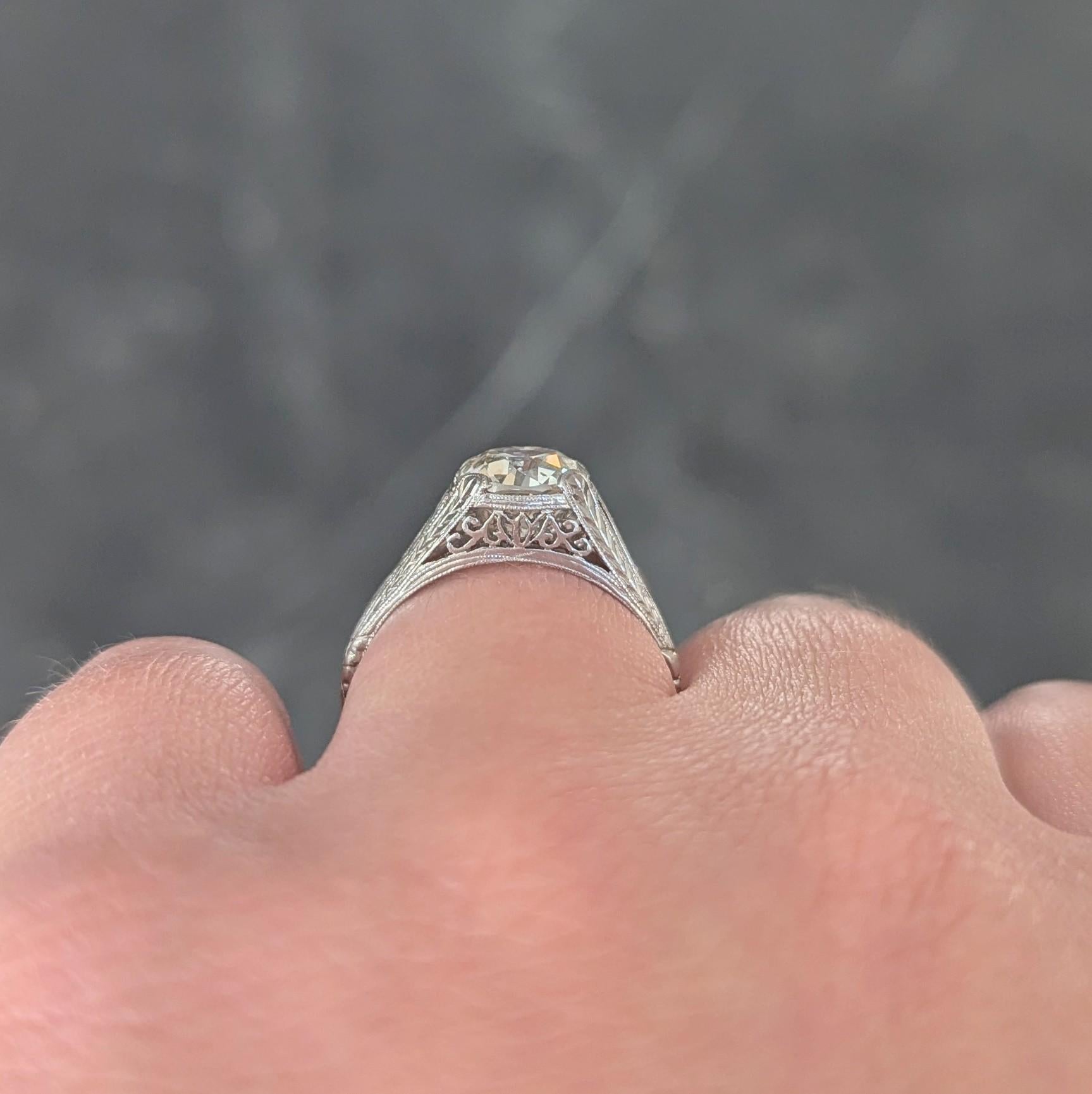 1922 Art Deco 1.79 CTW Diamond Platinum Scrolled Lotus Antique Engagement Ring For Sale 9