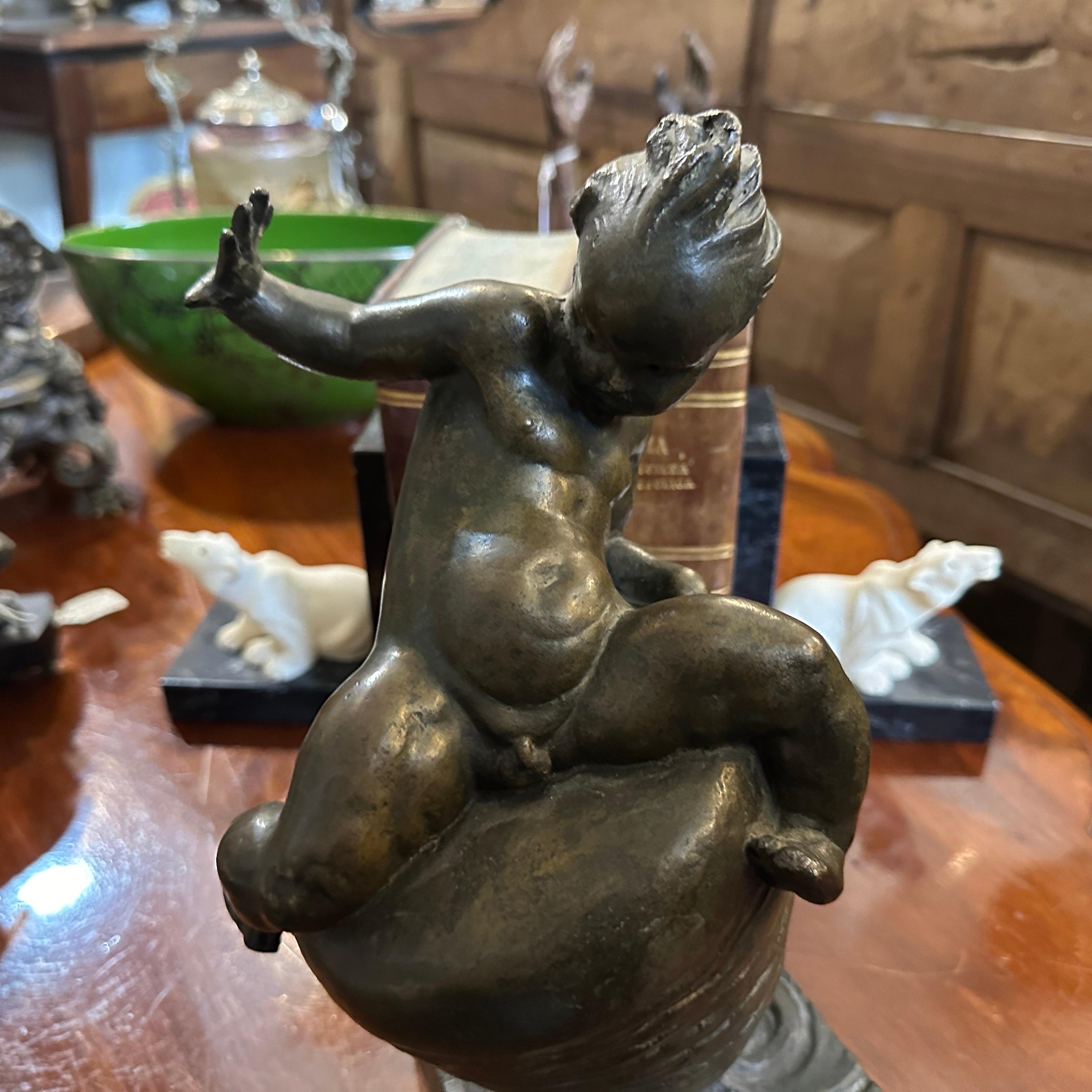 1922 Art Deco Bronze Italian Sculpture Child on a Spinning Top by T. Montini In Good Condition For Sale In Catania, Sicilia