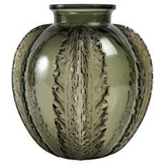 1922 Rene Lalique Chardons Vase in Grey Topaz Glass
