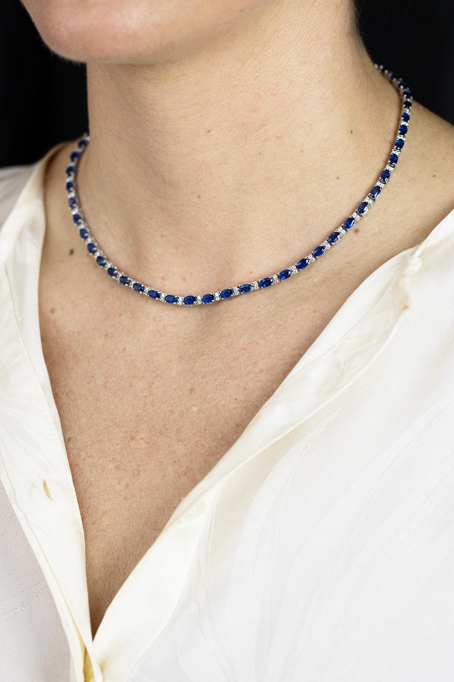 Women's or Men's Roman Malakov 19.23 Carats Total Oval Cut Sapphire & Diamond Tennis Necklace For Sale