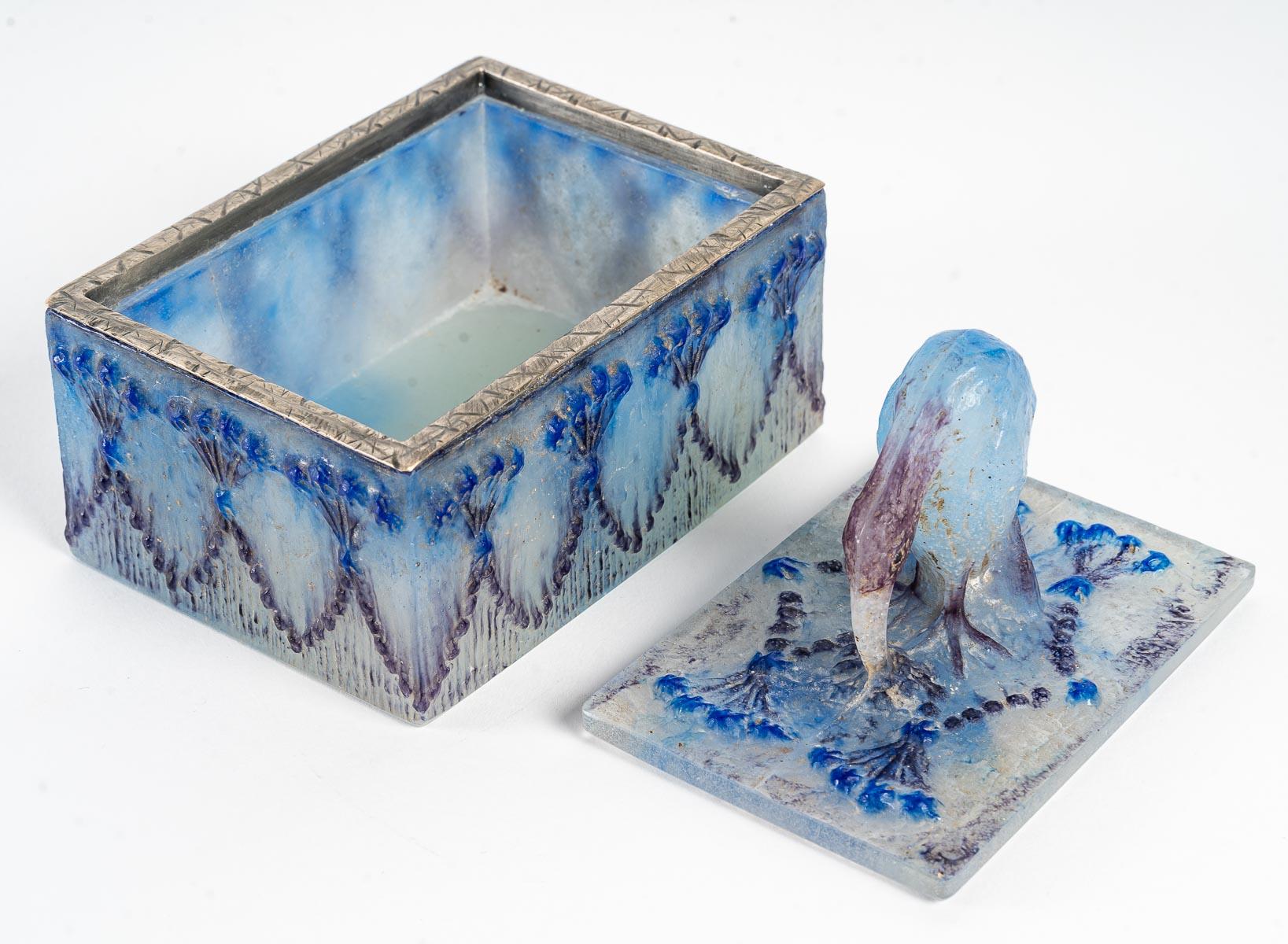 1923 Gabriel Argy Rousseau, Schachtel Ibis Pate De Verre Glas (Art déco)