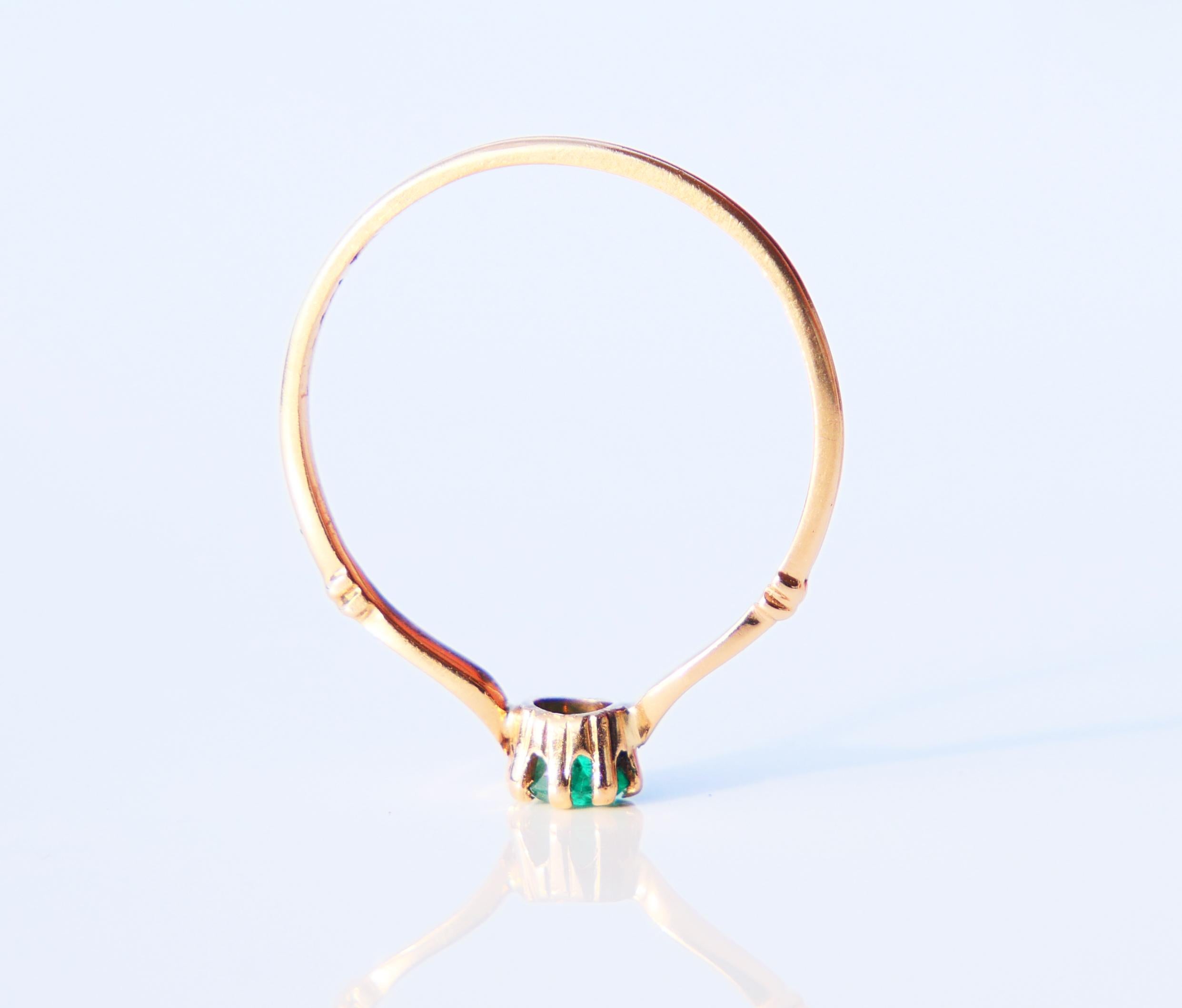 1923 Nordic Ring natural 0.25 ct. Emerald solid 18K Gold ØUS 6.25 /1.2gr 6