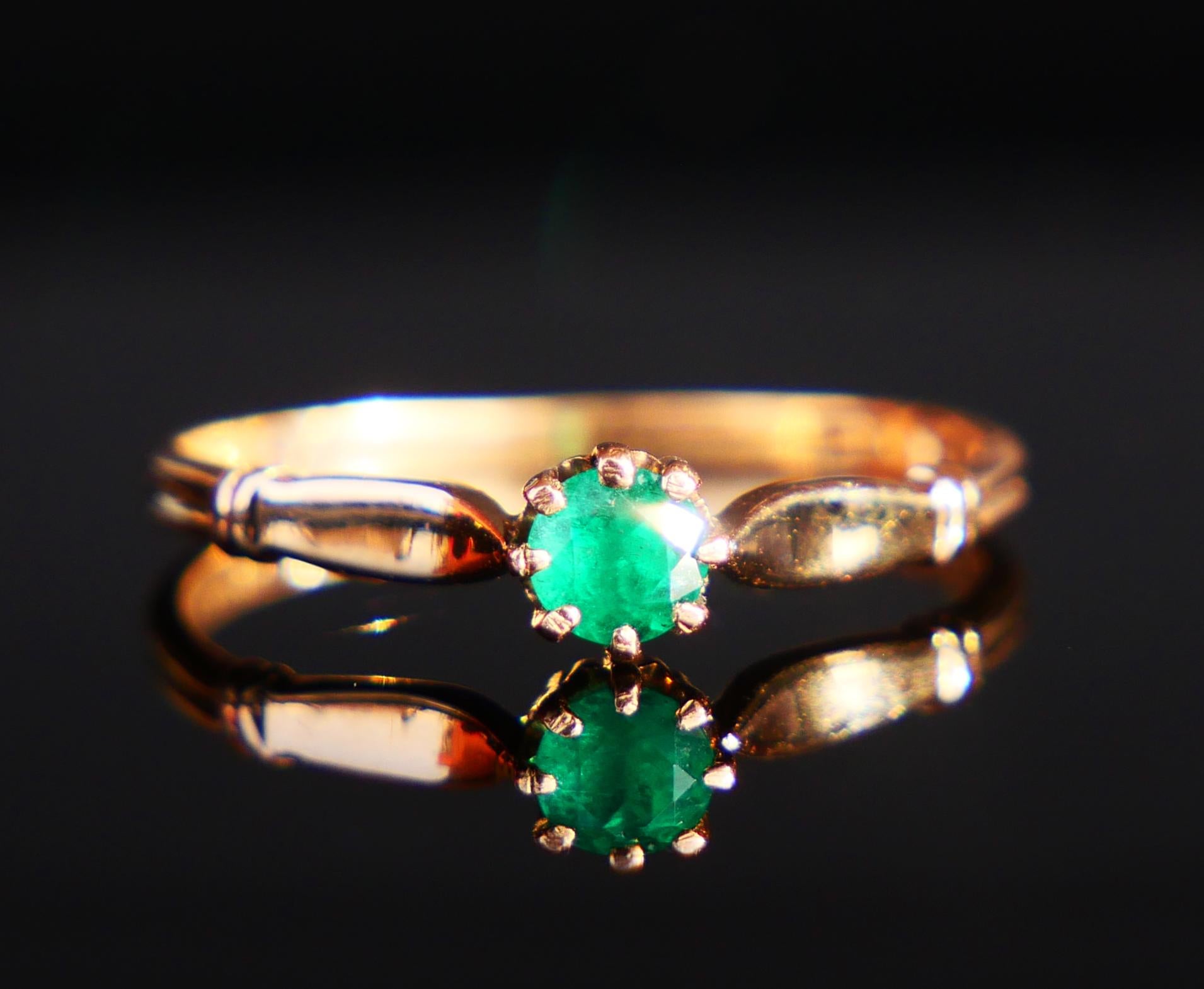 Art Deco 1923 Nordic Ring natural 0.25 ct. Emerald solid 18K Gold ØUS 6.25 /1.2gr