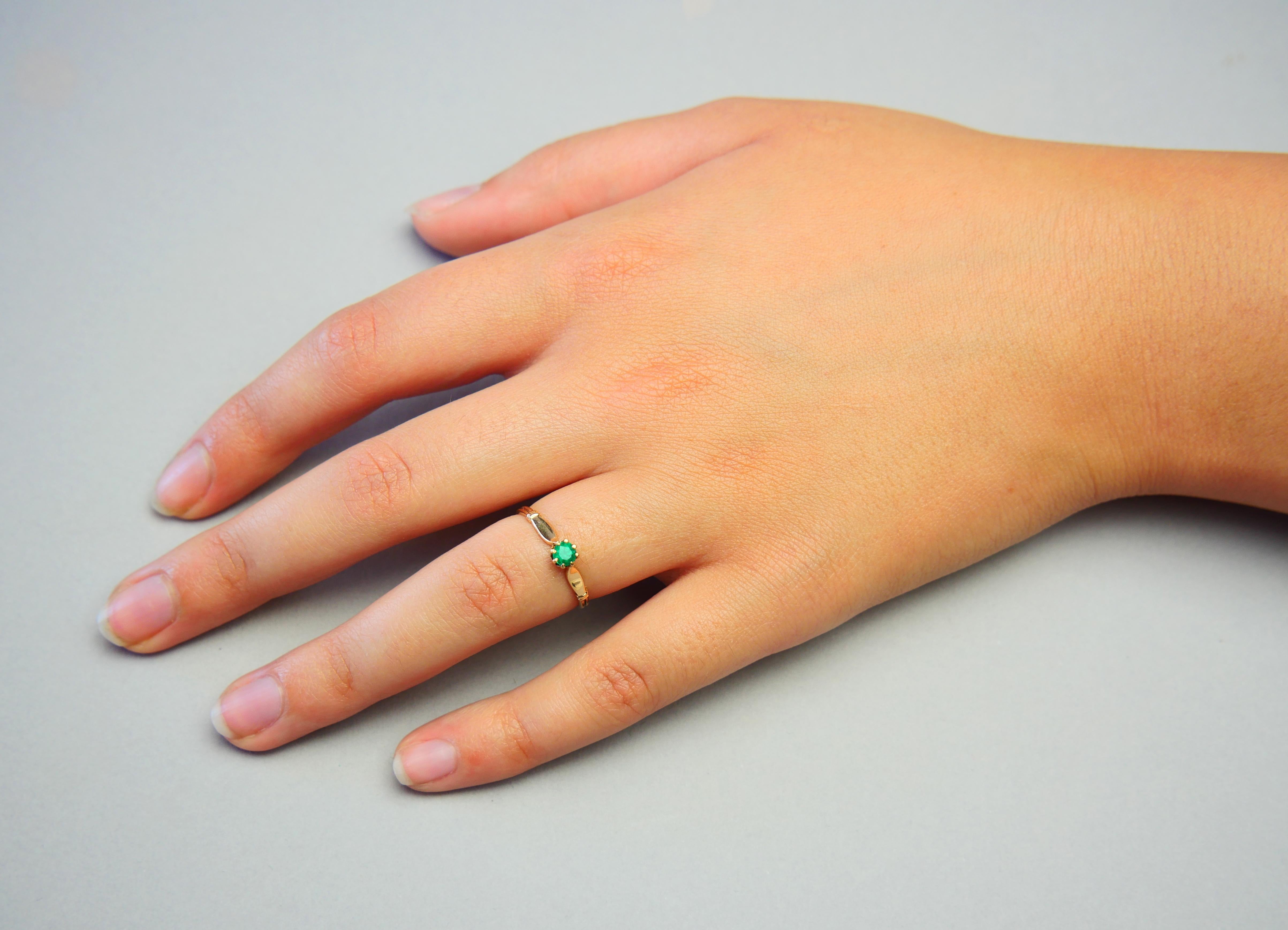 1923 Nordic Ring natural 0.25 ct. Emerald solid 18K Gold ØUS 6.25 /1.2gr 2