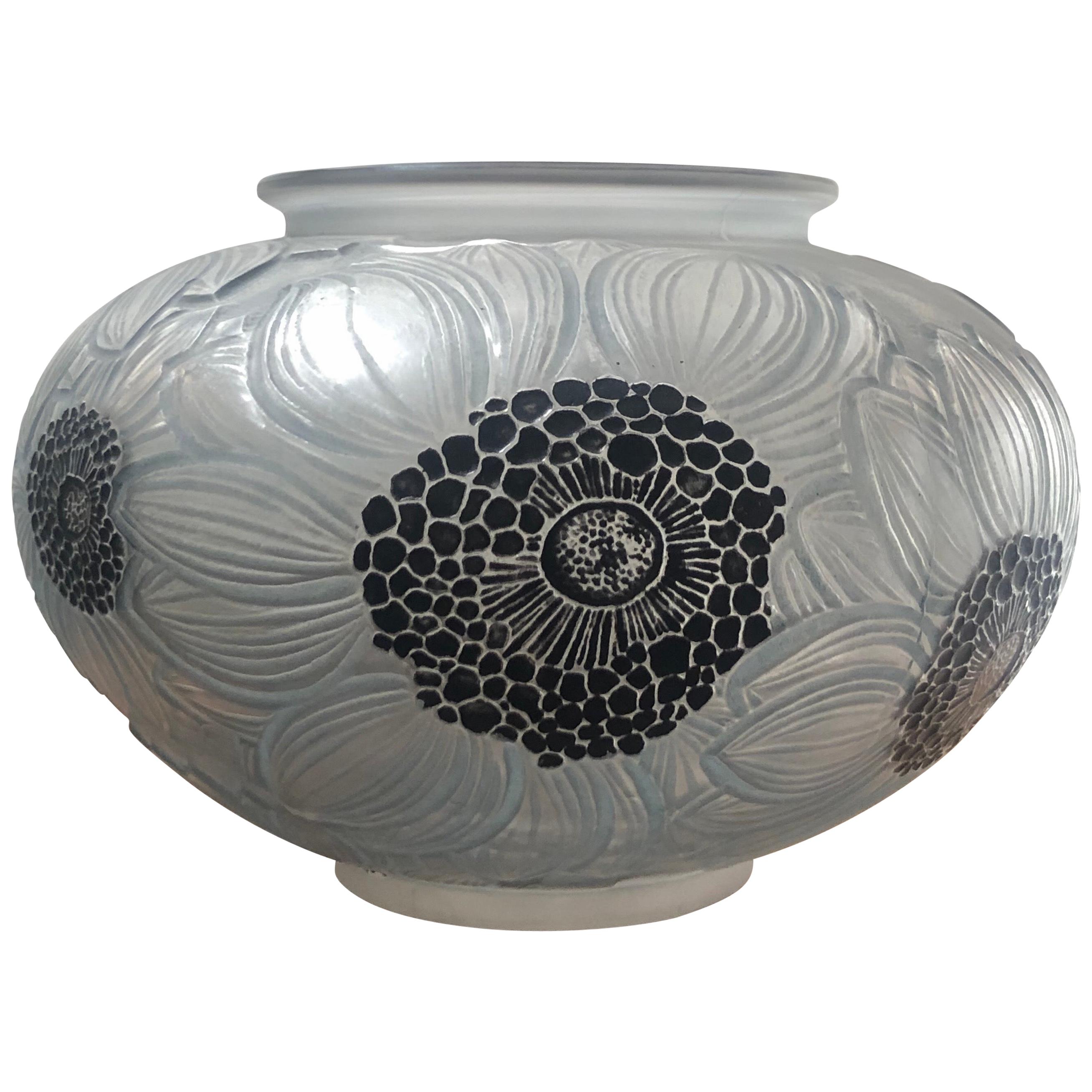 1923 René Lalique Dahlias Vase in Frosted, Black Enamel and Blue Stained Glass