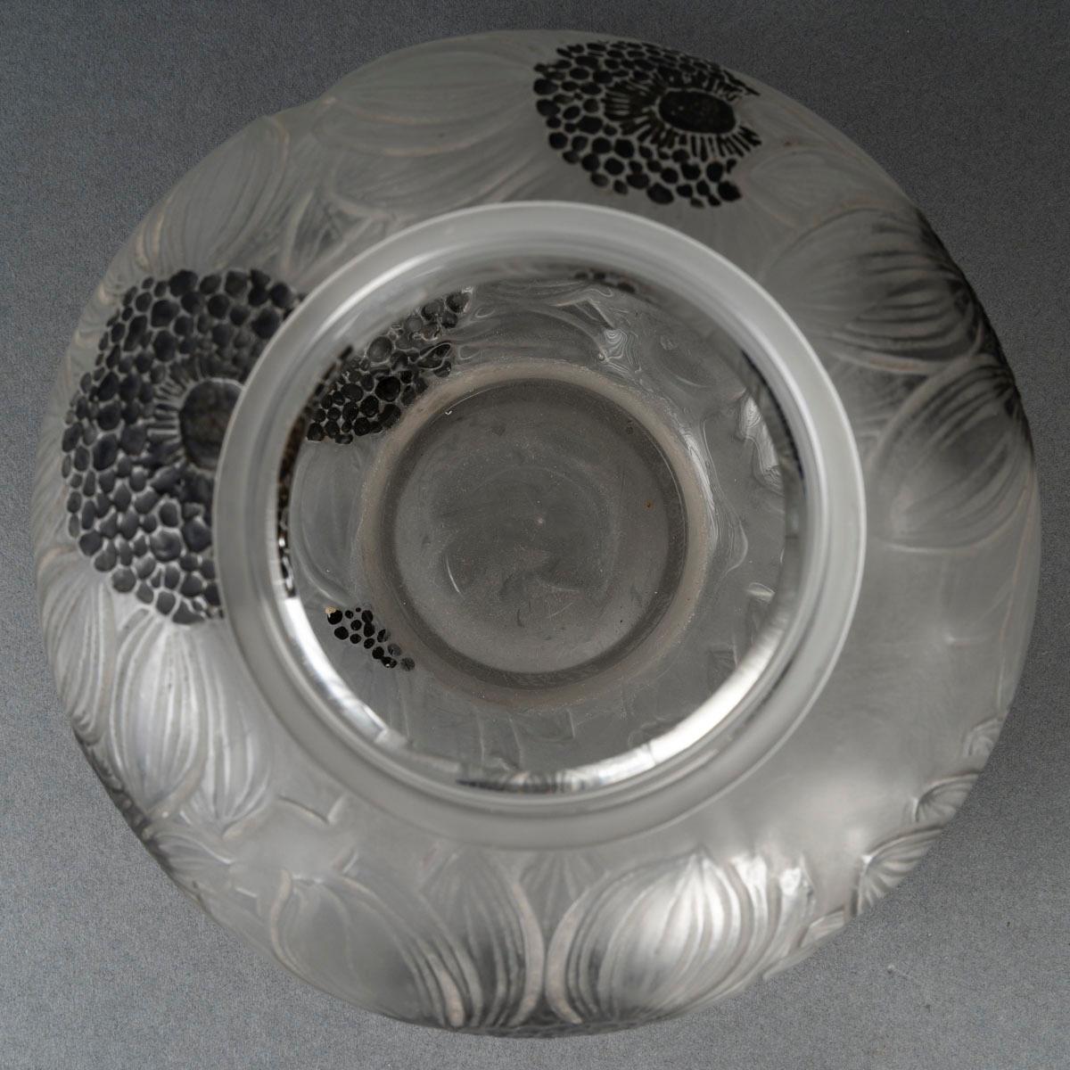 French 1923  René Lalique - Vase Dahlias For Sale