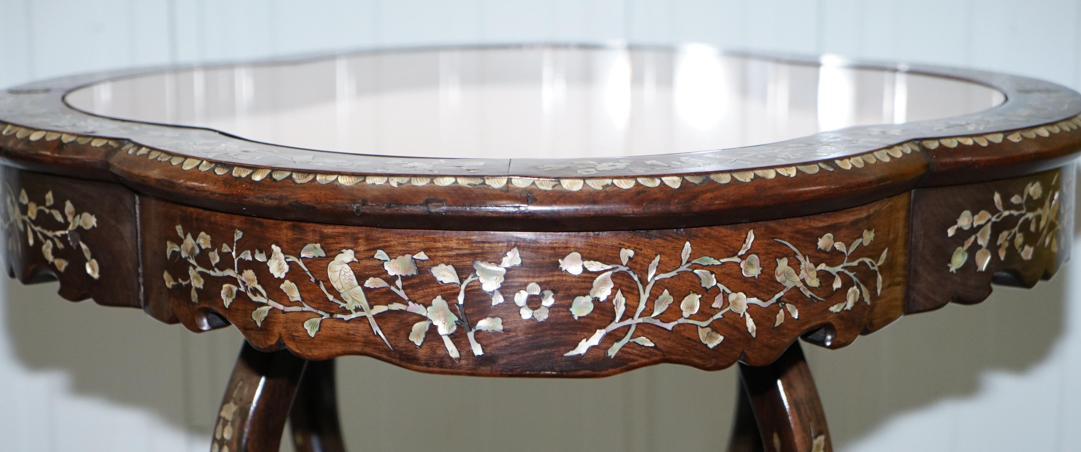 1924 British Empire Chinese Exhibition Rosewood & Mother of Pearl Inlaid Table 4