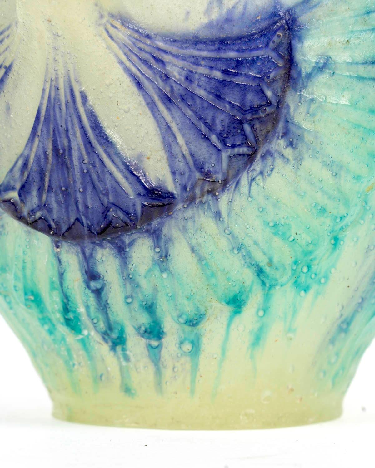1924 Gabriel Argy-Rousseau Bowl Lotus Pate de Verre Glass im Zustand „Gut“ im Angebot in Boulogne Billancourt, FR