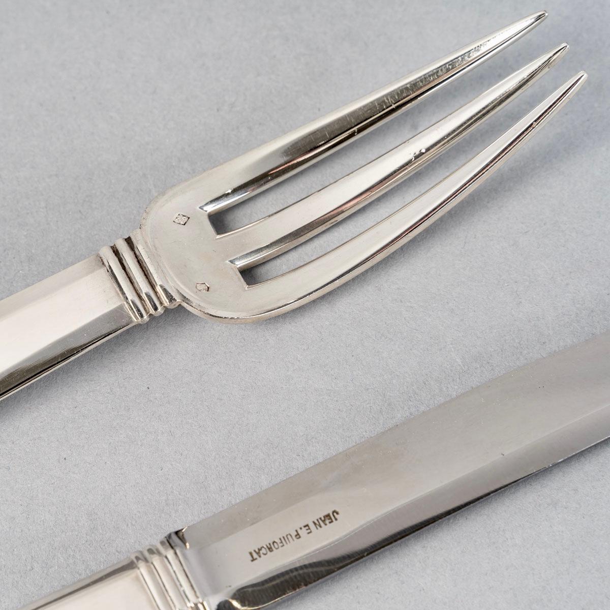Set of flatware cutlery 