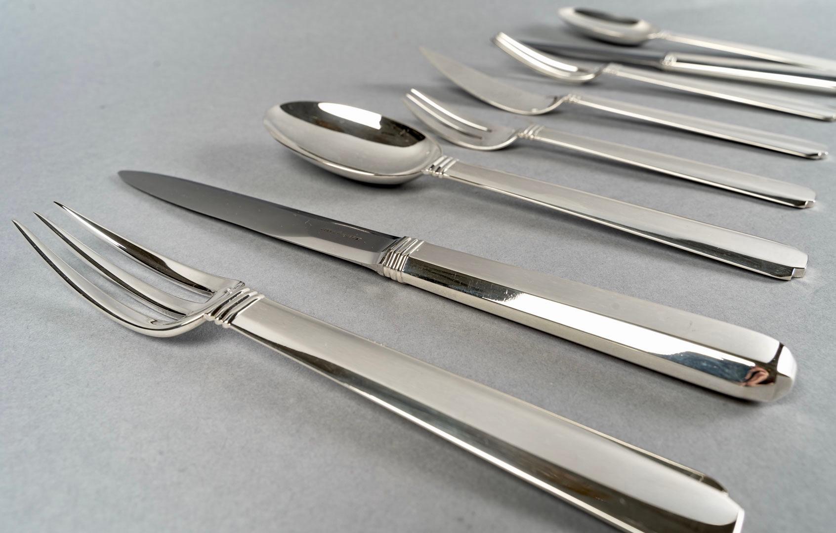 Art Deco 1924 Jean Puiforcat, Cutlery Flatware Set Bayonne Sterling Silver, 64 Pieces