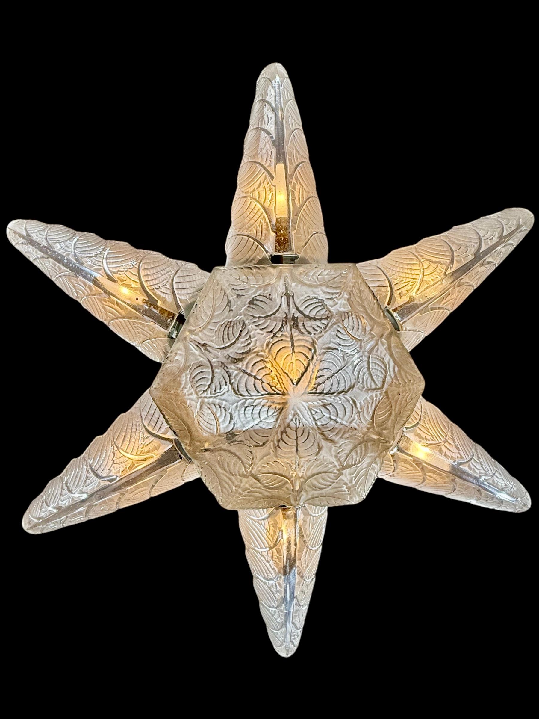 French 1924 René Lalique - Art Deco Chandelier Noisetier Frosted Glass