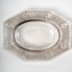 1924 René Lalique, Astray Alice Clear Glass with Grey Patina