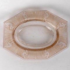 1924 René Lalique, Ashtray Alice Clear Glass with Sepia Patina