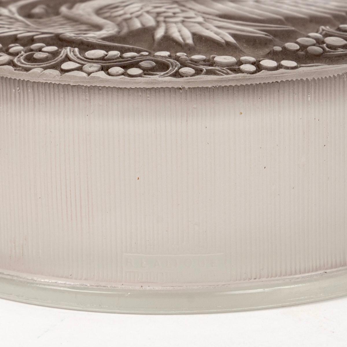 Molded 1924 René Lalique, Box Jar Rambouillet Frosted Glass with Grey Patina For Sale