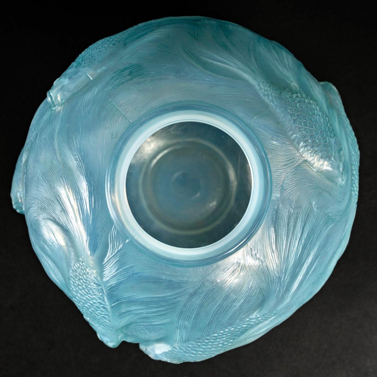 French 1924 Rene Lalique Formose Vase in Double Cased Opalescent Glass with Blue Stain