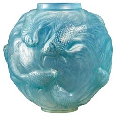 1924 Rene Lalique Formose Vase in Double Cased Opalescent Glass with Blue Stain
