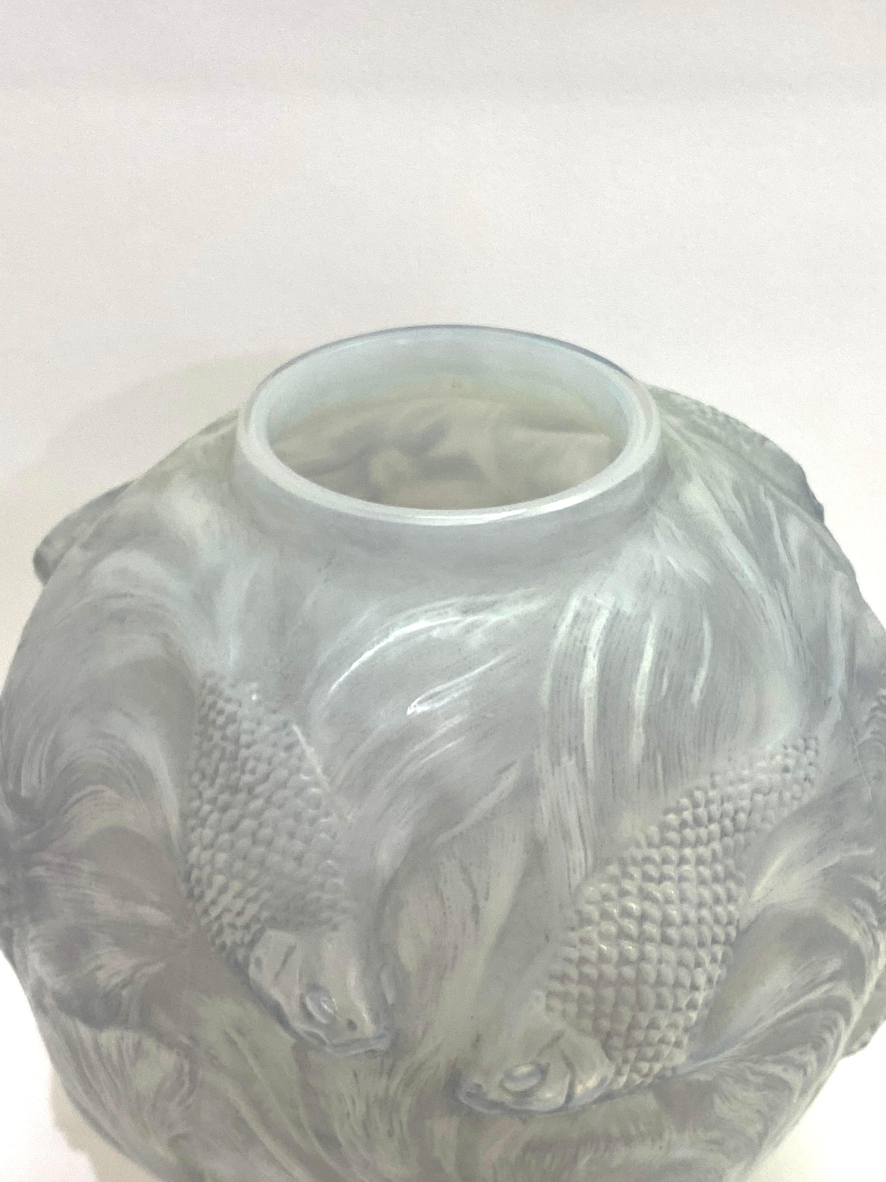 Art Deco 1924 Rene Lalique Formose Vase in Double Cased Opalescent Glass with Grey Stain