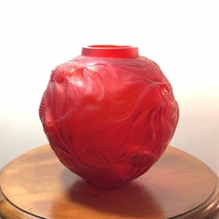 1924 Rene Lalique Formose Vase in Double Cased Red Tomato Glass, Fishes Design