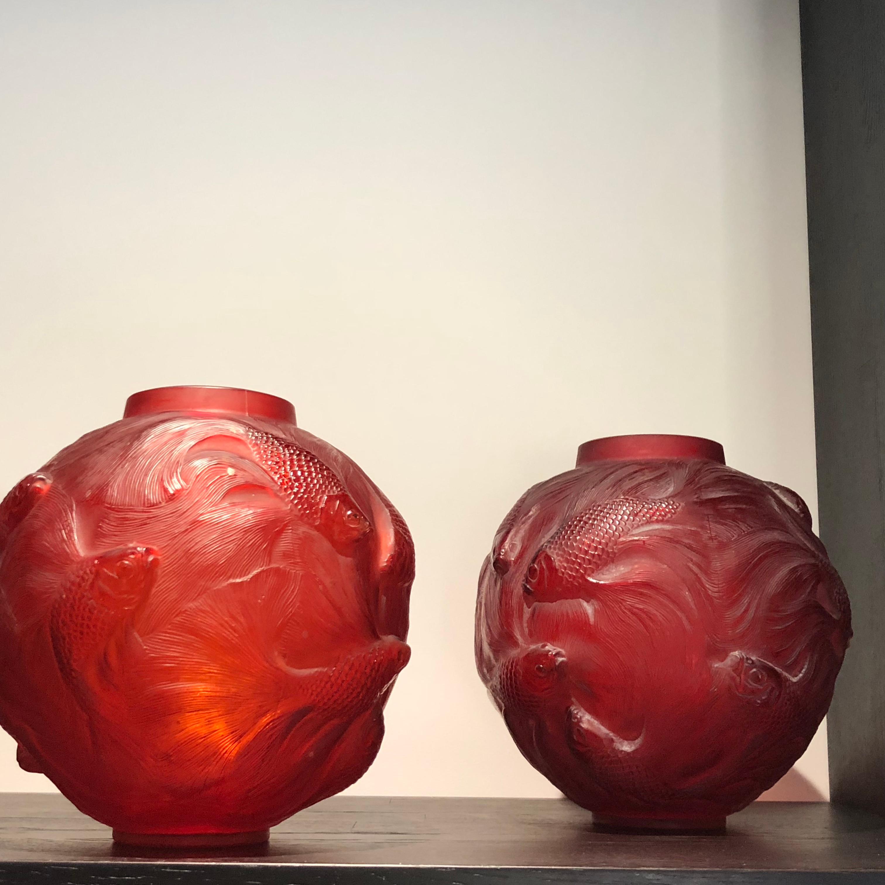Early 20th Century 1924 Rene Lalique Formose Vase in Double Cased Red Tomato Glass, Fishes Design